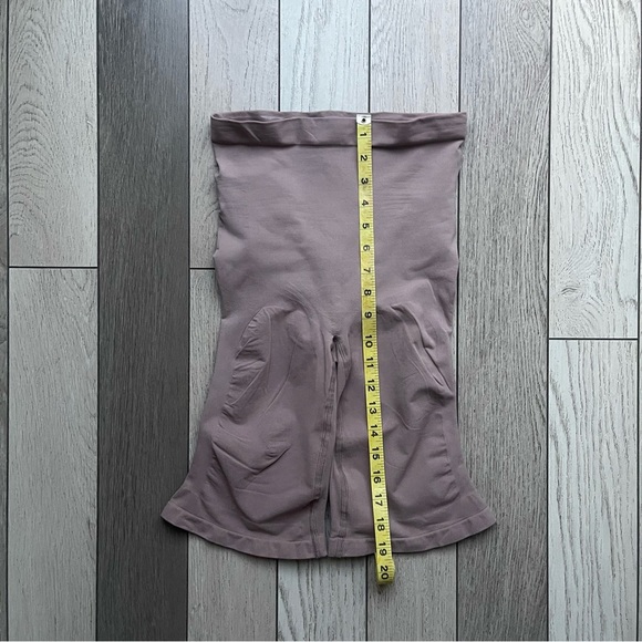 SKIMS High-Waisted Shapewear in Dusty Pink - Picture 5 of 5